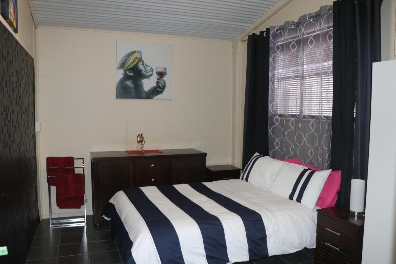 Linga Longa Spiritual Retreat Apartment Curra Ngoại thất bức ảnh